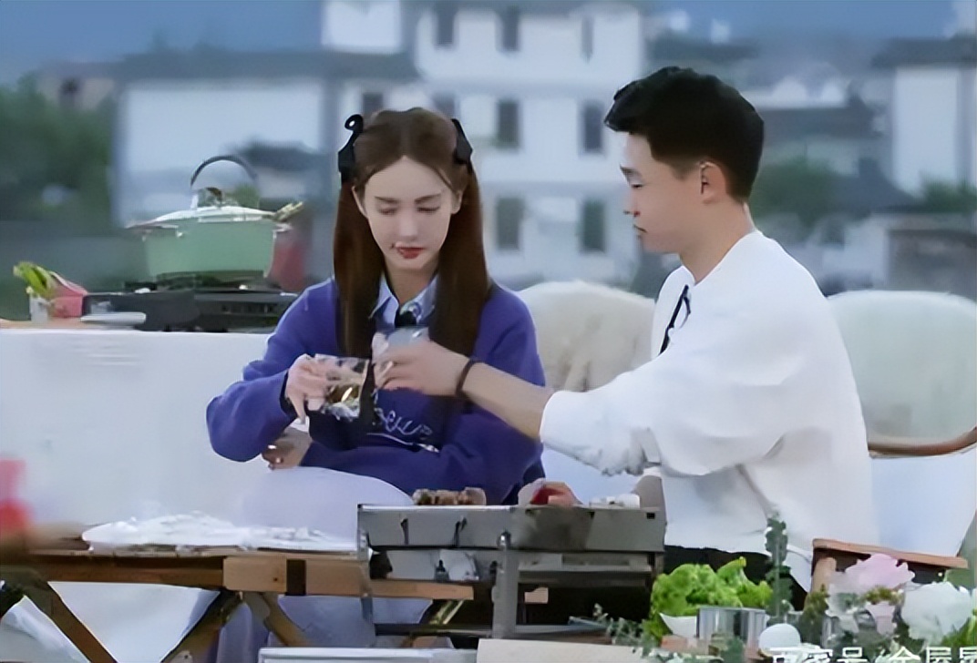 女明星娱乐排行榜_娱乐圈女明星酒量排行_酒桌女神酒量排名