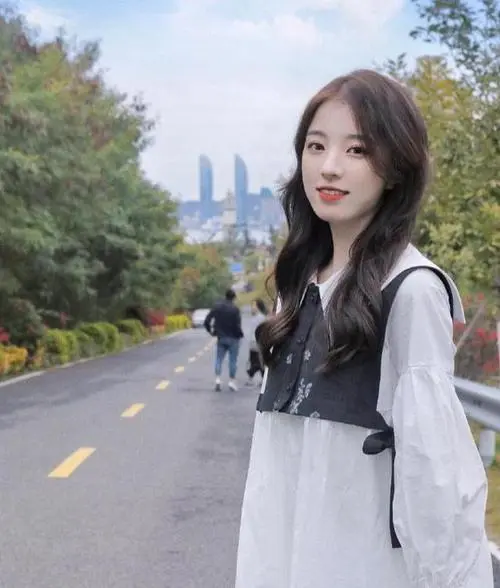 网红老公出轨400人应对_网红辛巴八卦最新事件-_网红抽脂去世事件详情