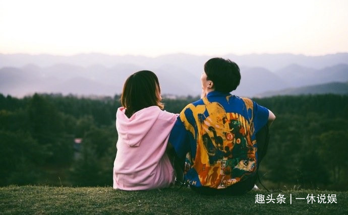 白举纲突然结婚_近期娱乐圈结婚的明星_白举纲圈外人妻子